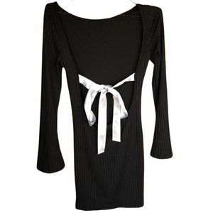 🌵7/$45🌵Backless Fashion Nova Dress Basic